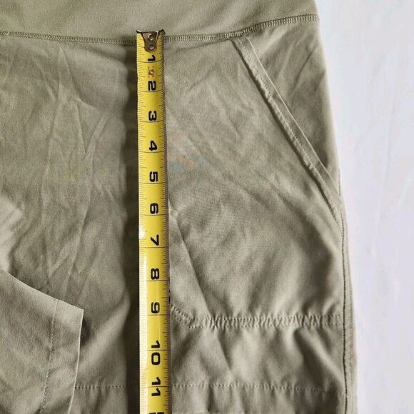 Patagonia Women’s Khaki Hiking Shorts XL – Quick Dry, 4 Pockets, 4” Inseam - Picture 5 of 7